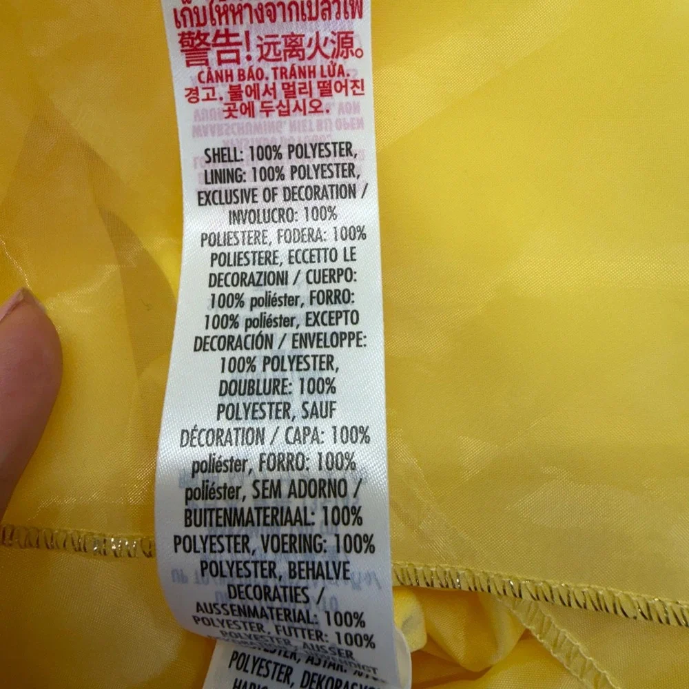 Disney Store Belle Deluxe Princess Costume Dress 9/10 Beauty & Beast Yellow Gown